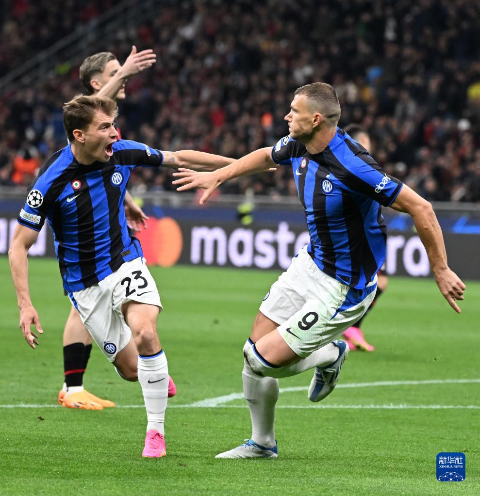 穆斯利奇：杜塞尔多夫实力远超目前排名；球队每天都付出全部（穆斯利奇：杜塞尔多夫实力与当前排名不符，球队每日倾尽全力）