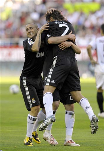 NBA伤病更新：哈登缺席两场关键比赛,（NBA伤情通报：哈登将缺席两场关键战）