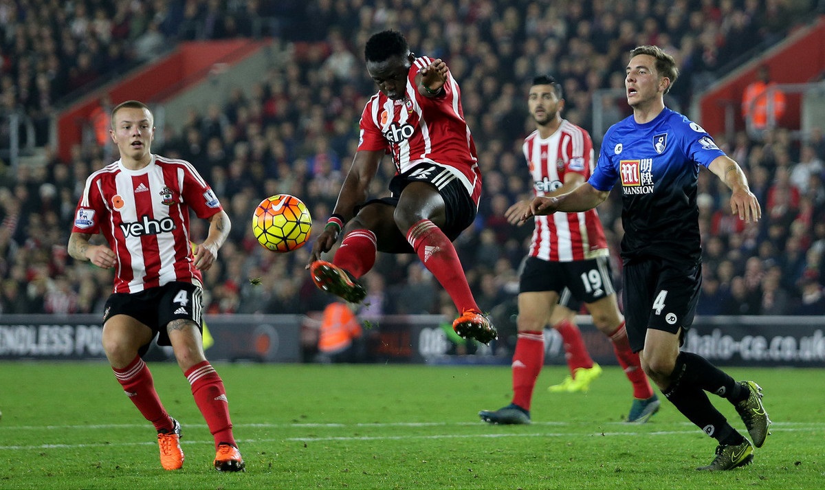 意甲前四名概率预测：国米97%最高，米兰68%，尤文仅37%（意甲前四概率榜：国米97%领跑，米兰68%，尤文仅37%）