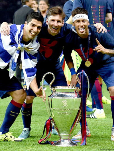 足球报：北京市体育局与足协相关领导都会现场观战足协杯决赛（足球报：北京体育局及足协相关负责人将现场观战足协杯决赛）