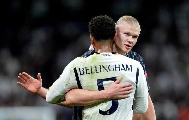 斯基拉：吉乌曾接近外租比萨，但切尔西希望让球员留在英超（斯基拉：吉乌一度接近租借加盟比萨，切尔西更倾向将其留在英超）