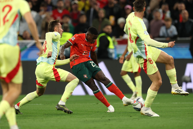 里程碑！埃梅里迎来执教生涯第200场欧战（埃梅里迎来欧战执教第200场，生涯再立里程碑）