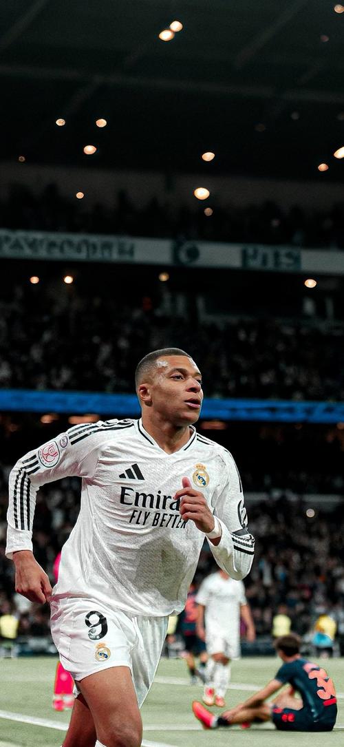 施洛特贝克：今天真是苦涩；药厂在领先后完全改变了比赛方式（施洛特贝克：苦涩一日，药厂领先后彻底改变了比赛策略）