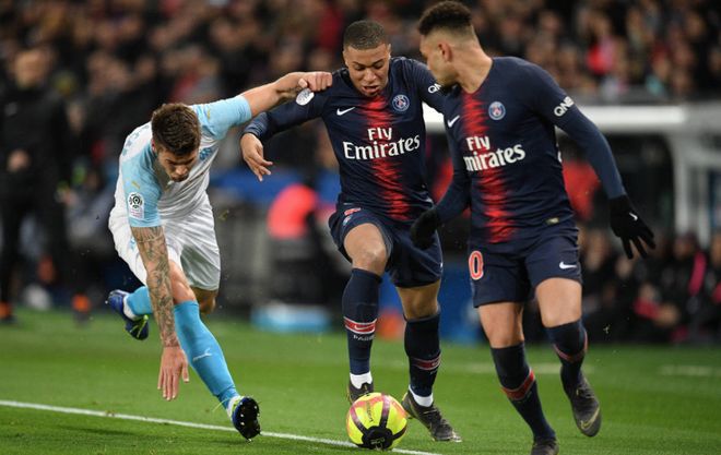 随着莱切1-0比萨，意甲最新积分榜出炉：紫百合令人大跌眼镜（莱切1-0力克比萨，意甲最新积分榜公布：紫百合表现出人意料）