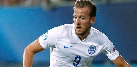 篮球篮网锁定前八席位，季后赛形势明朗（篮网锁定前八席位，季后赛格局愈发清晰）