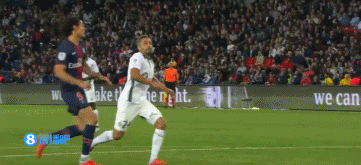 2025年度十大战报：国米4-3巴萨居首，国青遭绝杀无缘世青赛（2025年十大比赛盘点：国米4-3逆转巴萨登顶，国青遭绝杀憾失世青赛资格）